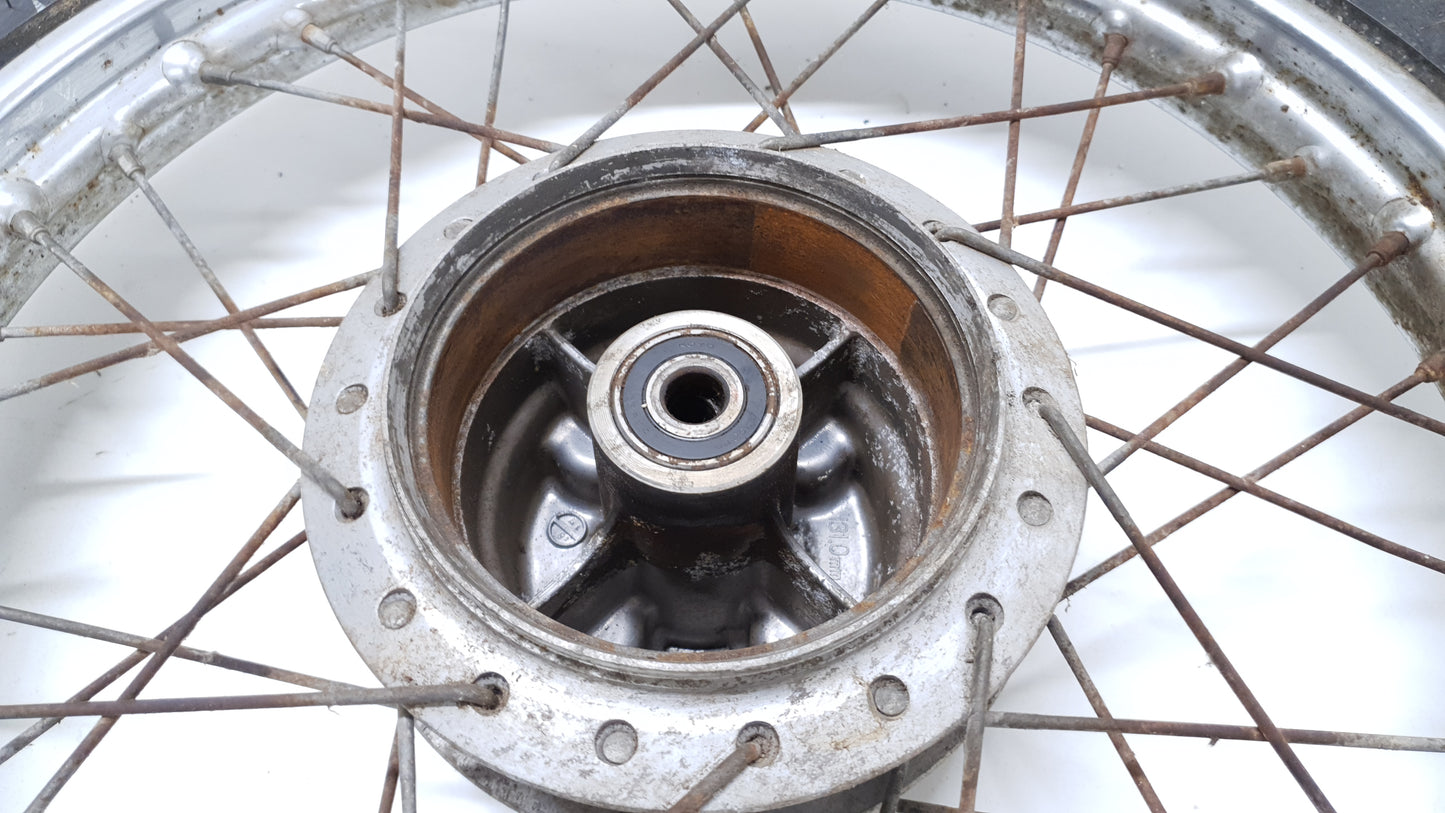 Roue arrière Honda CB 125 T 1980 n°3 Réf : 42701-399-003 Rear wheel