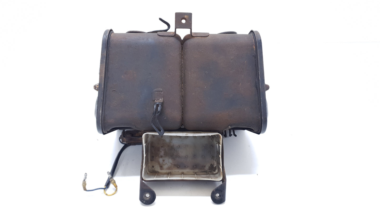 Boite à air Honda CB 125 T 1980 n°3 Réf : 17221-399-000 Air box