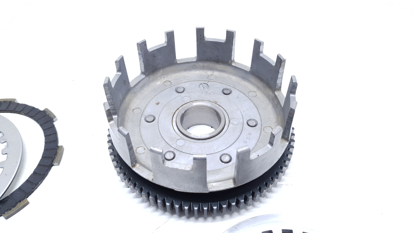 Embrayage Honda CLR 125 CityFly 2000 Réf : 22100-KCM-000 Clutch