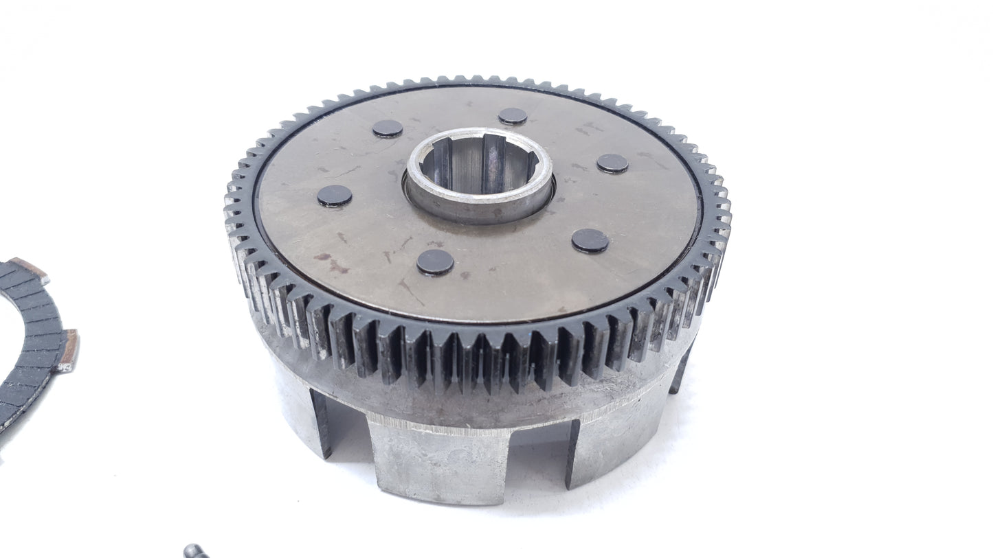 Embrayage Honda CB 125 T 1981 Réf : 22100-399-000 Clutch