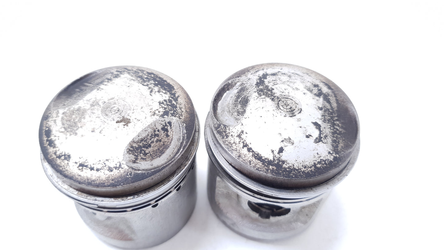 Cylindre & pistons 44mm Honda CB 125 T 1981 Réf : 12100-399-000 Cylinder