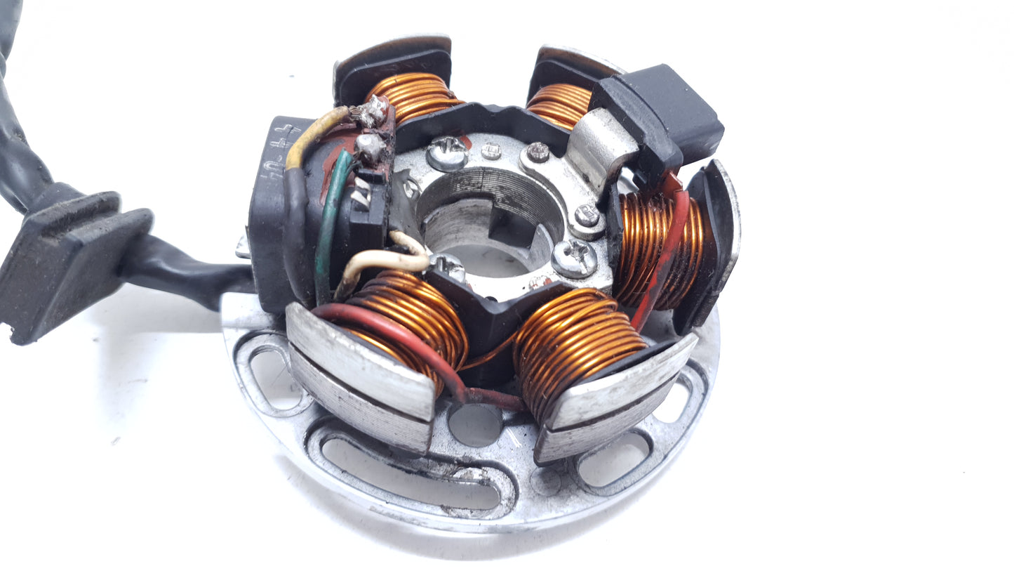 Stator d'allumage Yamaha TZR 50 2002 Réf : 4YV-H5500-00-00 Ignition