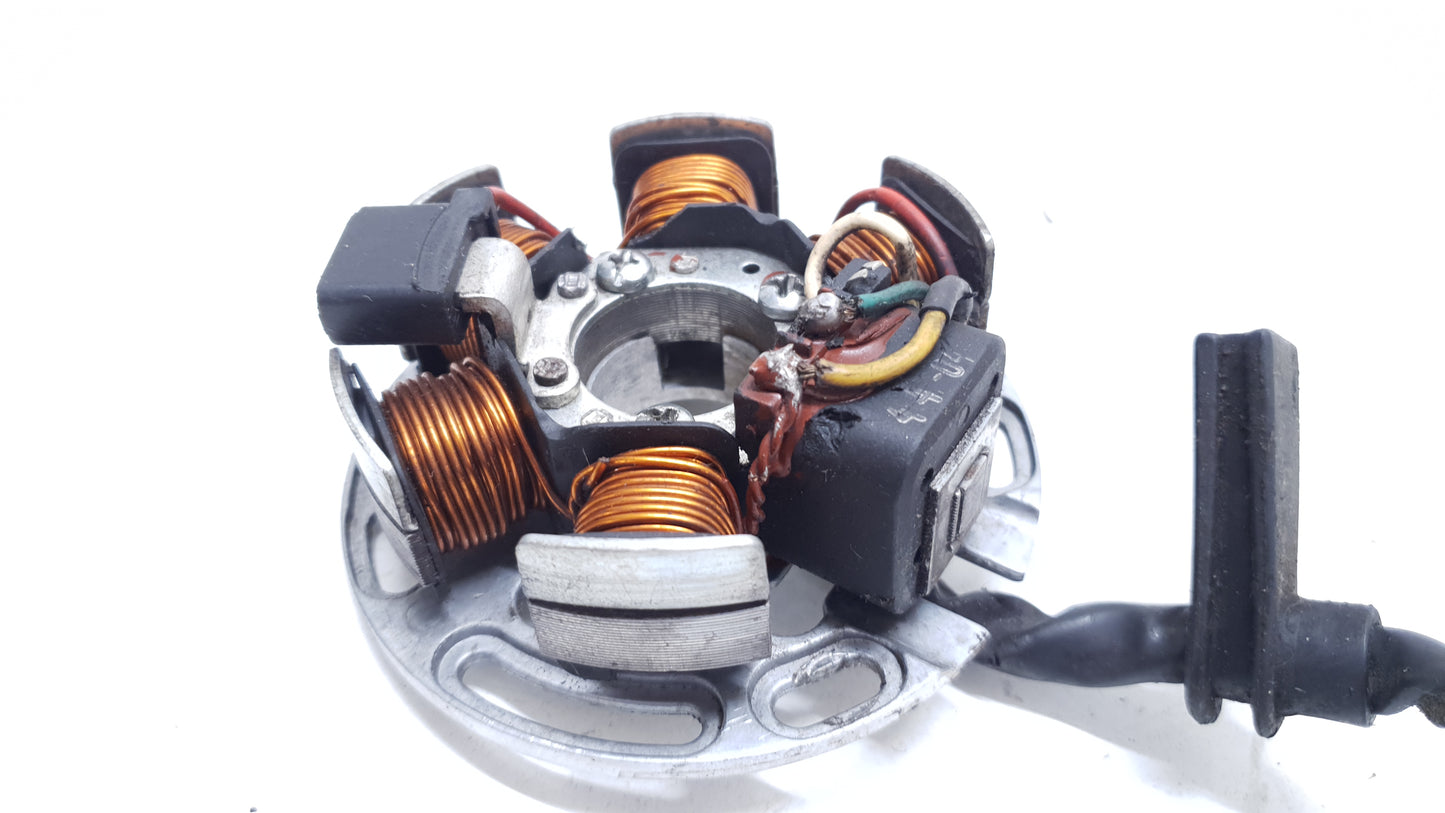 Stator d'allumage Yamaha TZR 50 2002 Réf : 4YV-H5500-00-00 Ignition