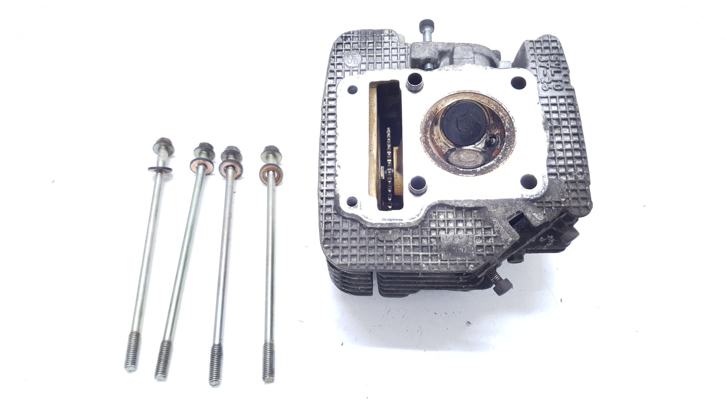 Culasse Yamaha YBR 125 2010 n°2 Réf : 3D9-E1111-00 Cylinder head