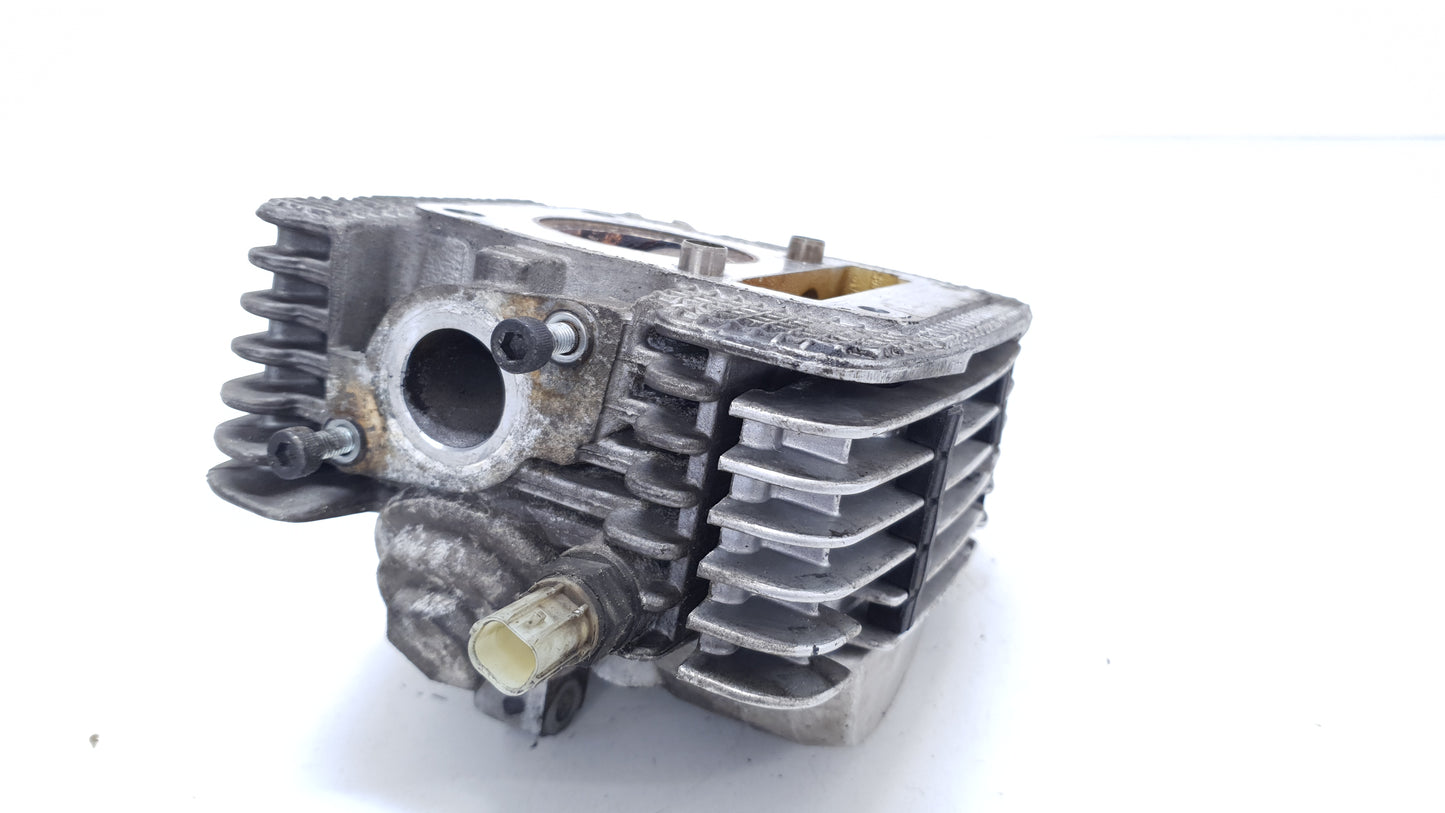 Culasse Yamaha YBR 125 2010 n°2 Réf : 3D9-E1111-00 Cylinder head