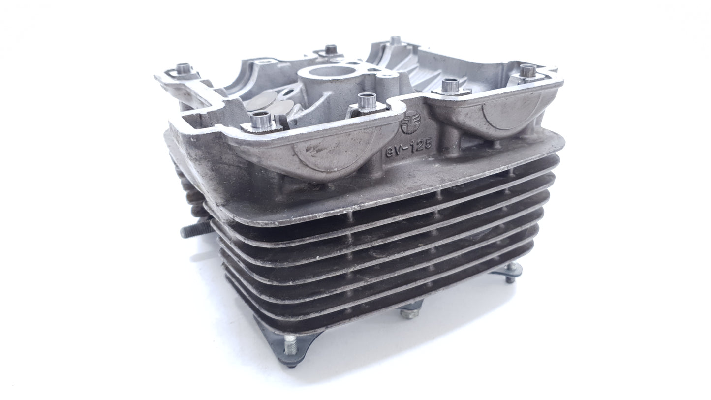 Culasse avant 1-2 Hyosung Comet GT 125 2004 Cylinder head