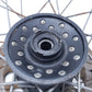 Roue avant Yamaha DT125LC 1987 n°16 Réf : 94416-21392-00 Front wheel