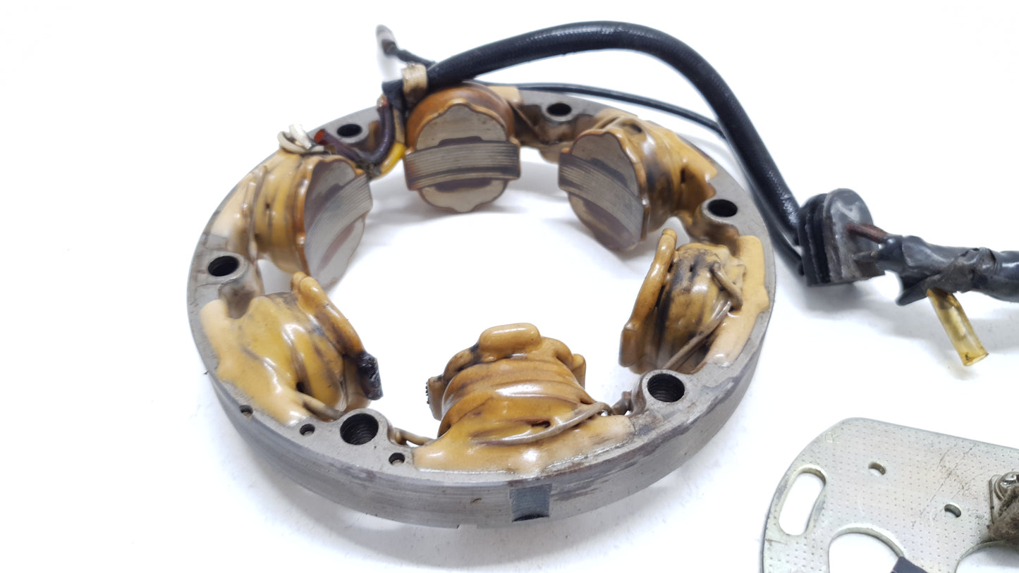 Stator d'allumage Honda CM 125 T 1978 n°4 Réf : 31120-418-004 Ignition