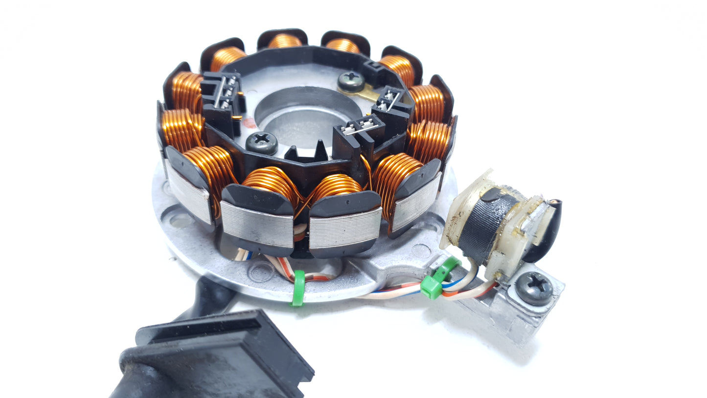 Stator d'allumage Yamaha TZR 50 2012 Réf : 5WX-H1400-01 Ignition