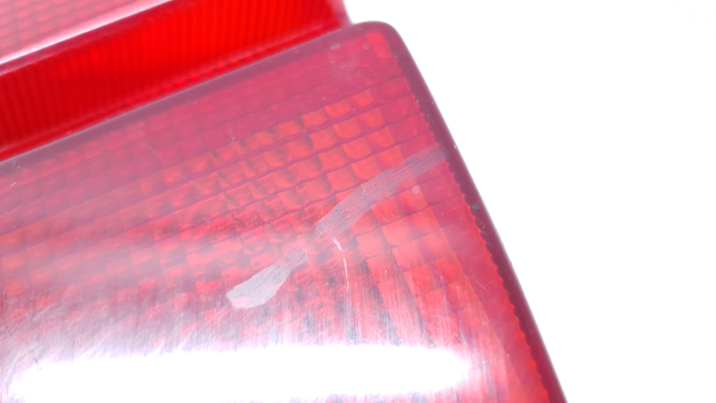 Feu arrière Yamaha TDR 125 1991 Réf : 3LD-84710-00-00 Rear light