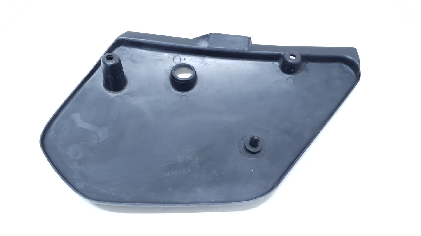 Carénage arrière gauche Kawasaki KMX 125 1990 Left rear cover