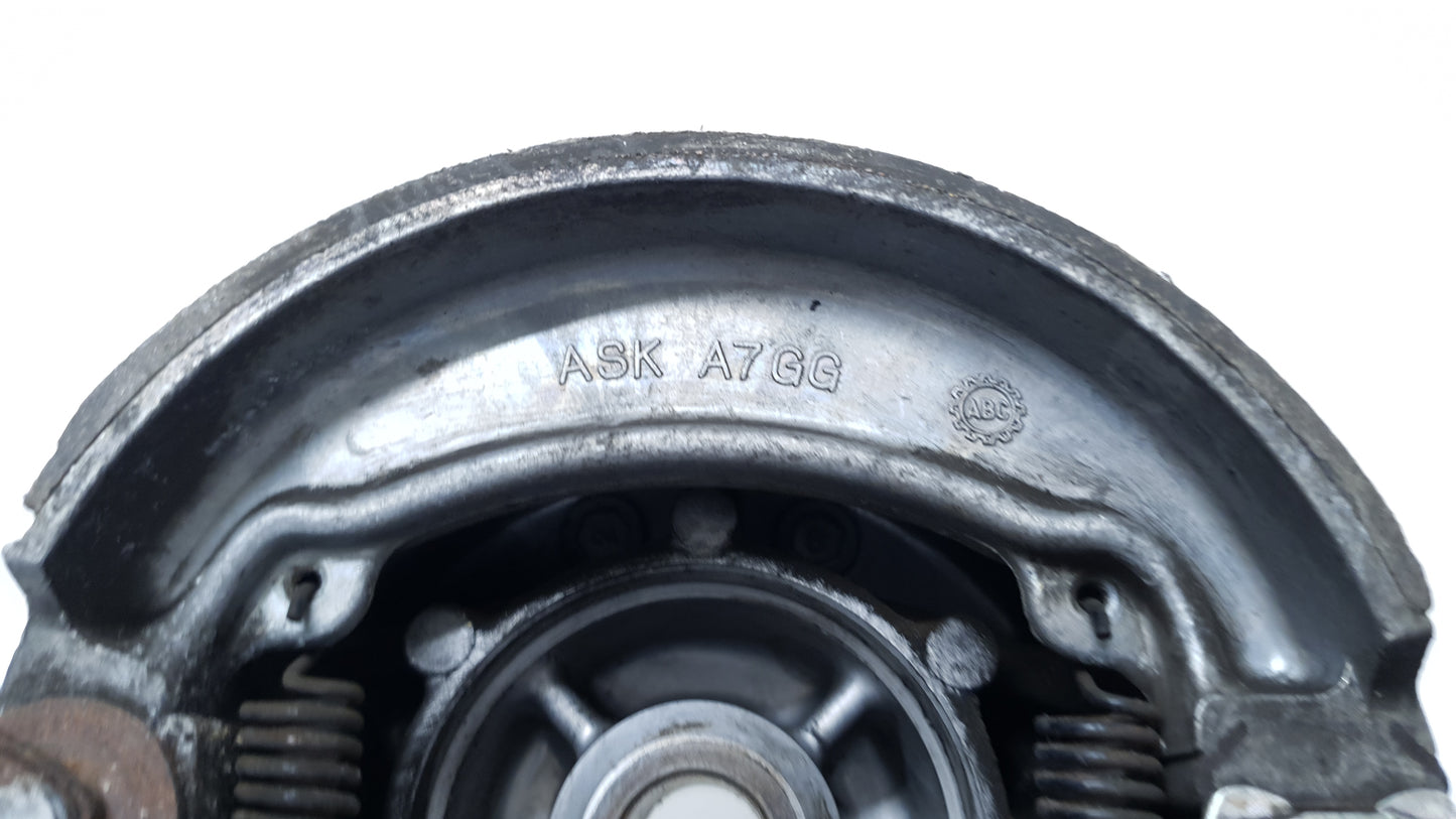 Tambour de frein arrière Honda CM 125 T 1981 Réf : 43100-399-003