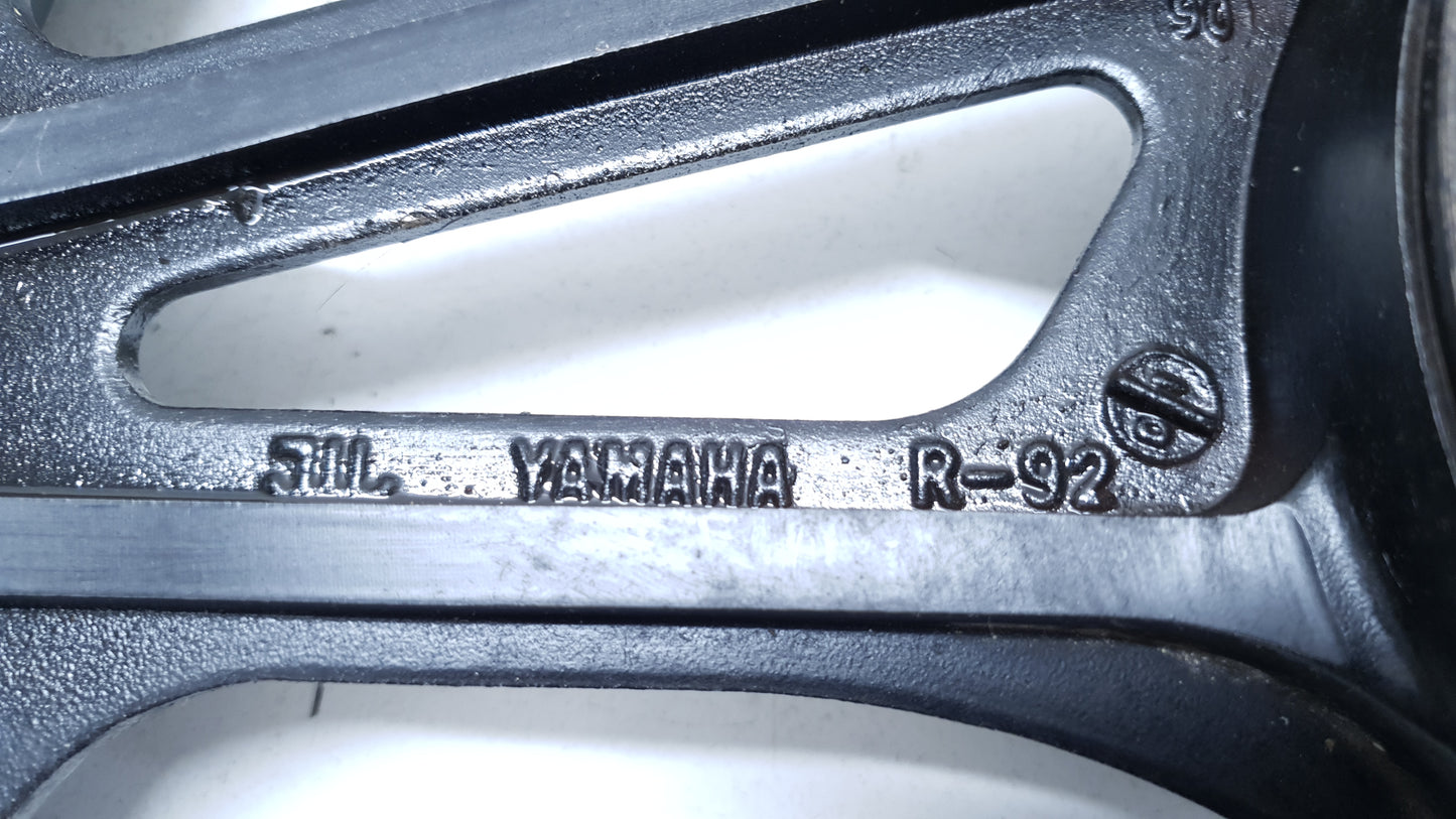 Roue arrière Yamaha YBR 125 2006 n°3 Réf : 4GU-F5338-10-33