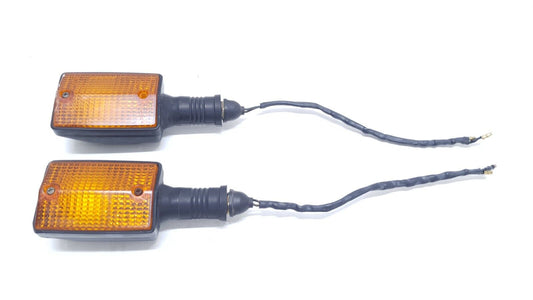 Clignotants arrière Yamaha DT125LC 1987 n°16 Réf : 37A-83330-21-00 Switch light