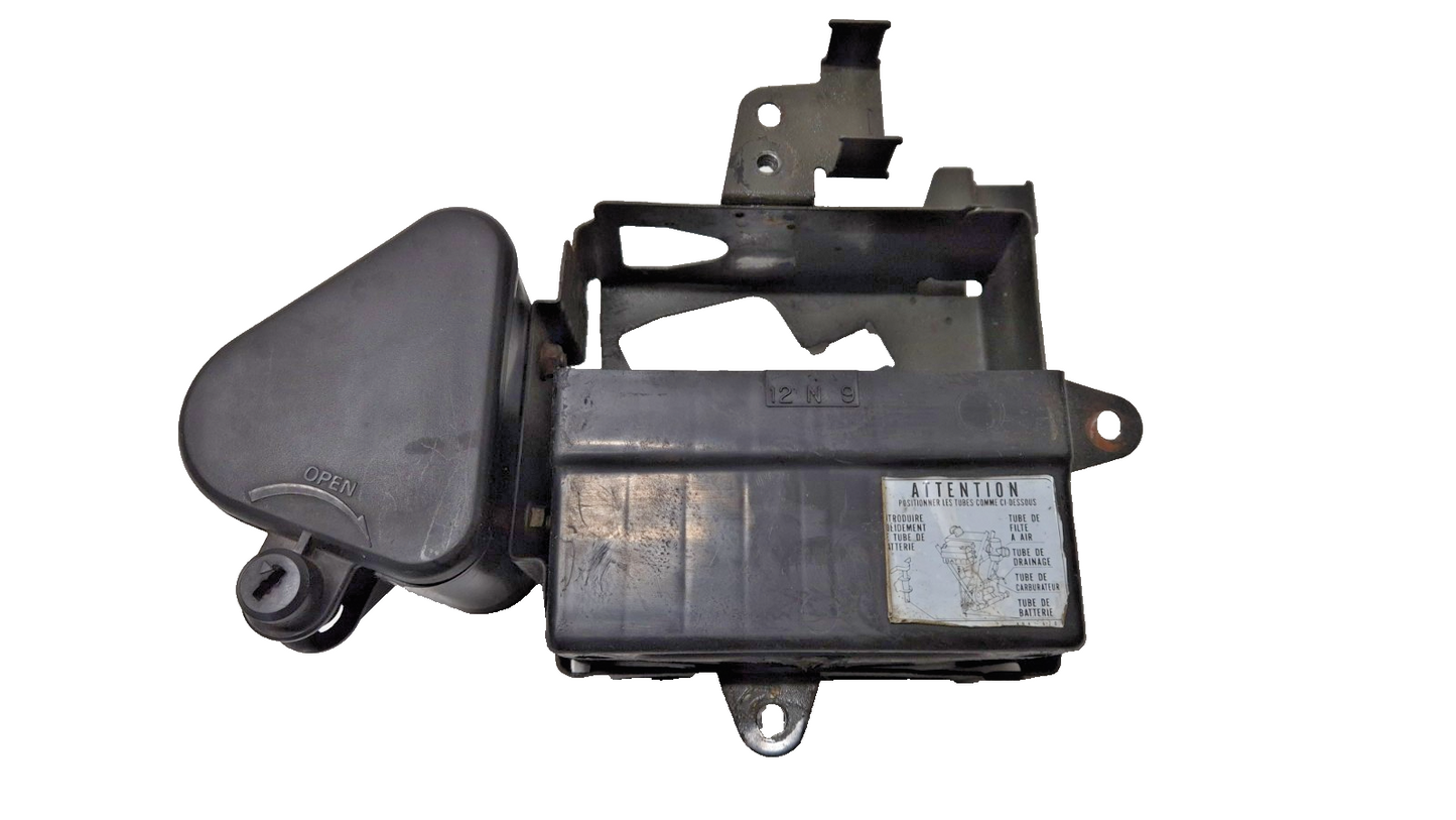 Support batterie Honda CM 125 Custom 1995 Réf : 50325-KB4-000