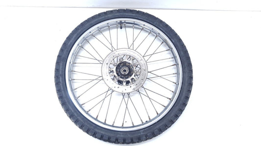 Roue avant Yamaha DT125LC 1987 n°18 Réf : 94416-21392-00 Front wheel