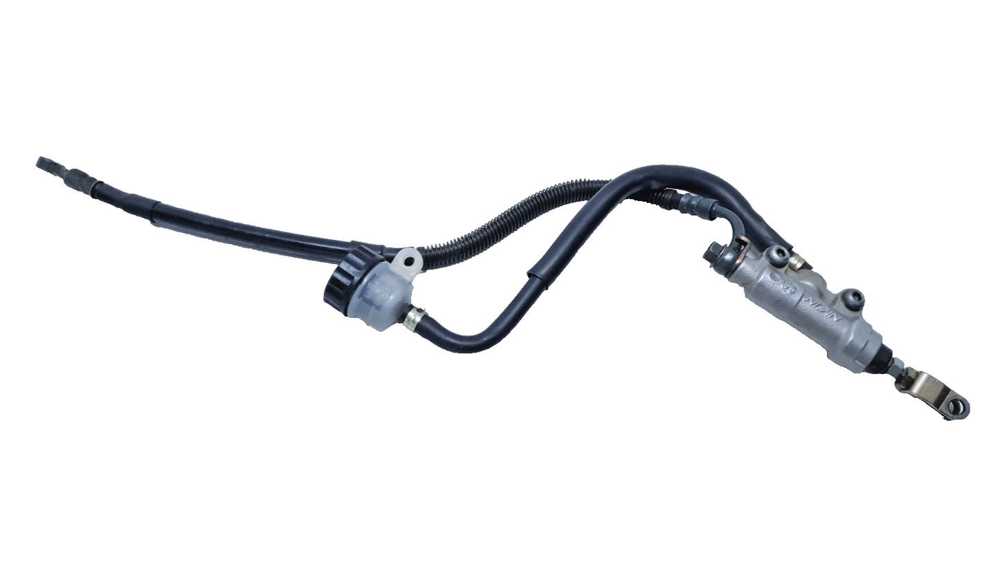 Maître cylindre de frein arrière Yamaha TDR 125 2002 n°2 Réf : 3XP2583V0000