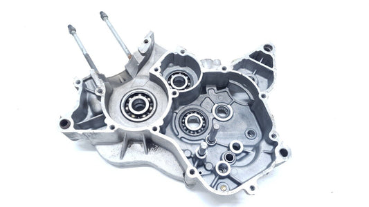 Carter moteur central droit Yamaha TZR 50 2012 Réf : 5WX-E5100-10