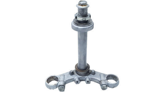 Té de fourche inférieur Yamaha TZR 50 2008 n°4 Réf : 5WXF33400000