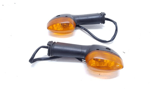 Clignotants arrière Yamaha YBR 125 2010 n°2 Réf : 3D9-H3330-10 Rear switch light