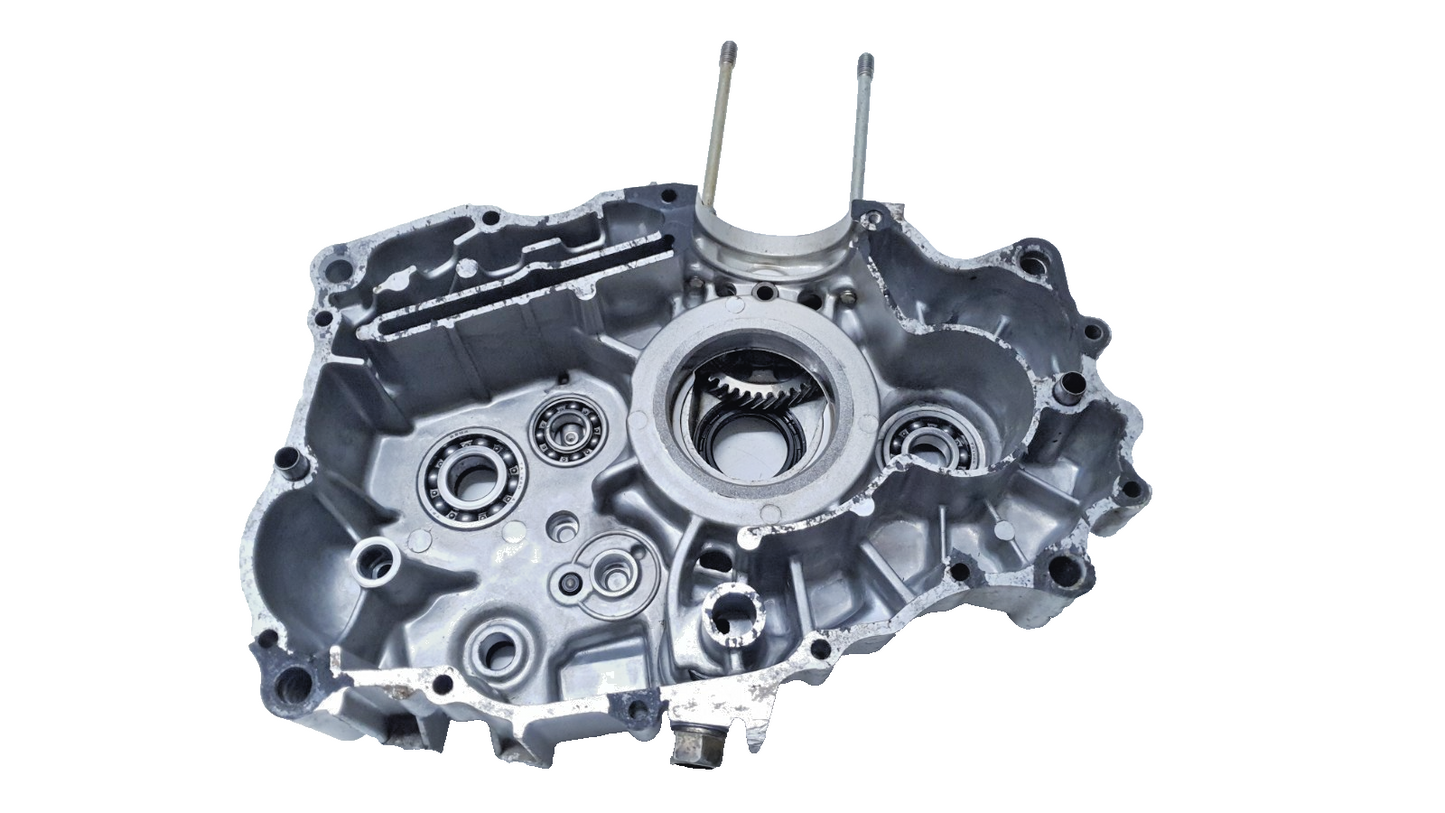 Carter moteur central gauche Kymco Zing 125 1997