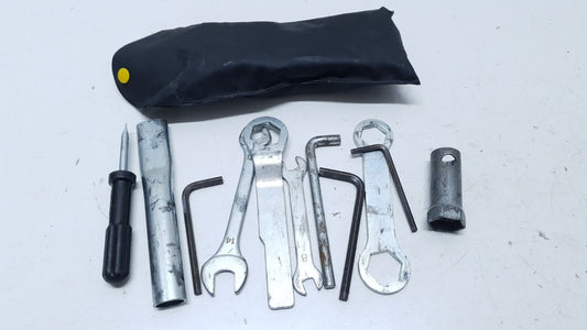 Trousse à outils Yamaha TDR 125 1998 Réf : 1WT281000000