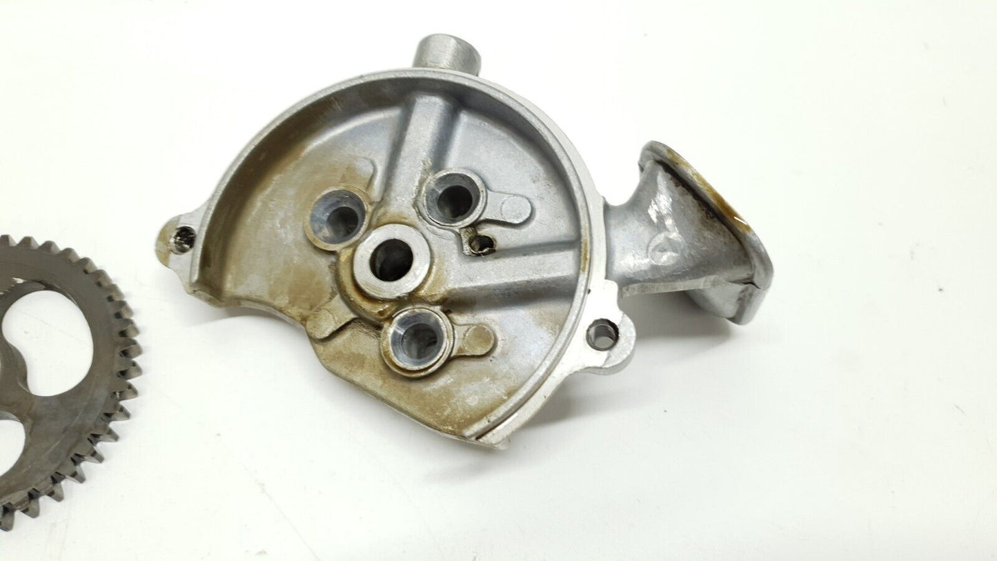 Pompe à huile Honda CM 125 Custom 1986 Réf : 15100-402-000 Oil pump