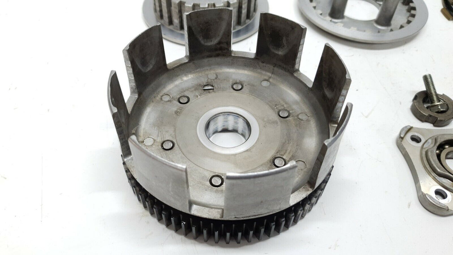 Embrayage complet Honda CM 125 Custom 1992 Réf : 22100-KB4-670 Complete clutch