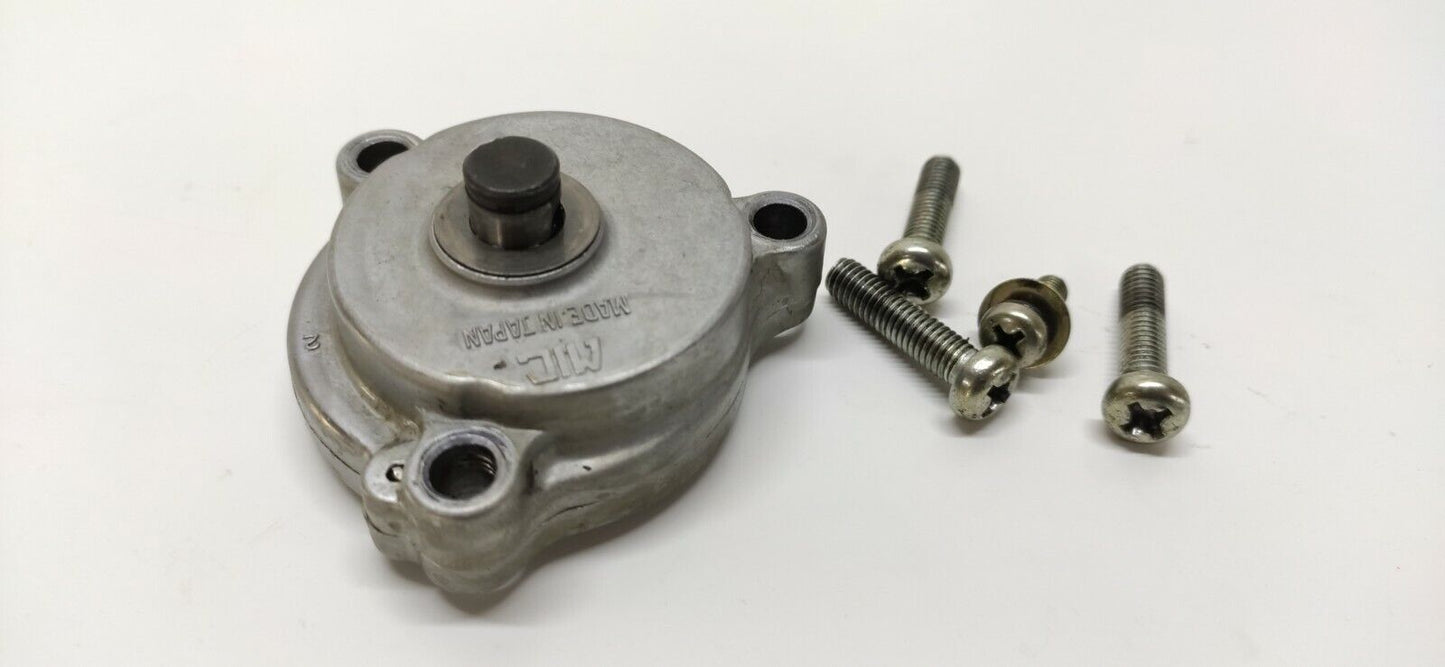 Pompe à huile Suzuki 600 DR 1985-1989 Réf : 16400-37400-000 OIL PUMP