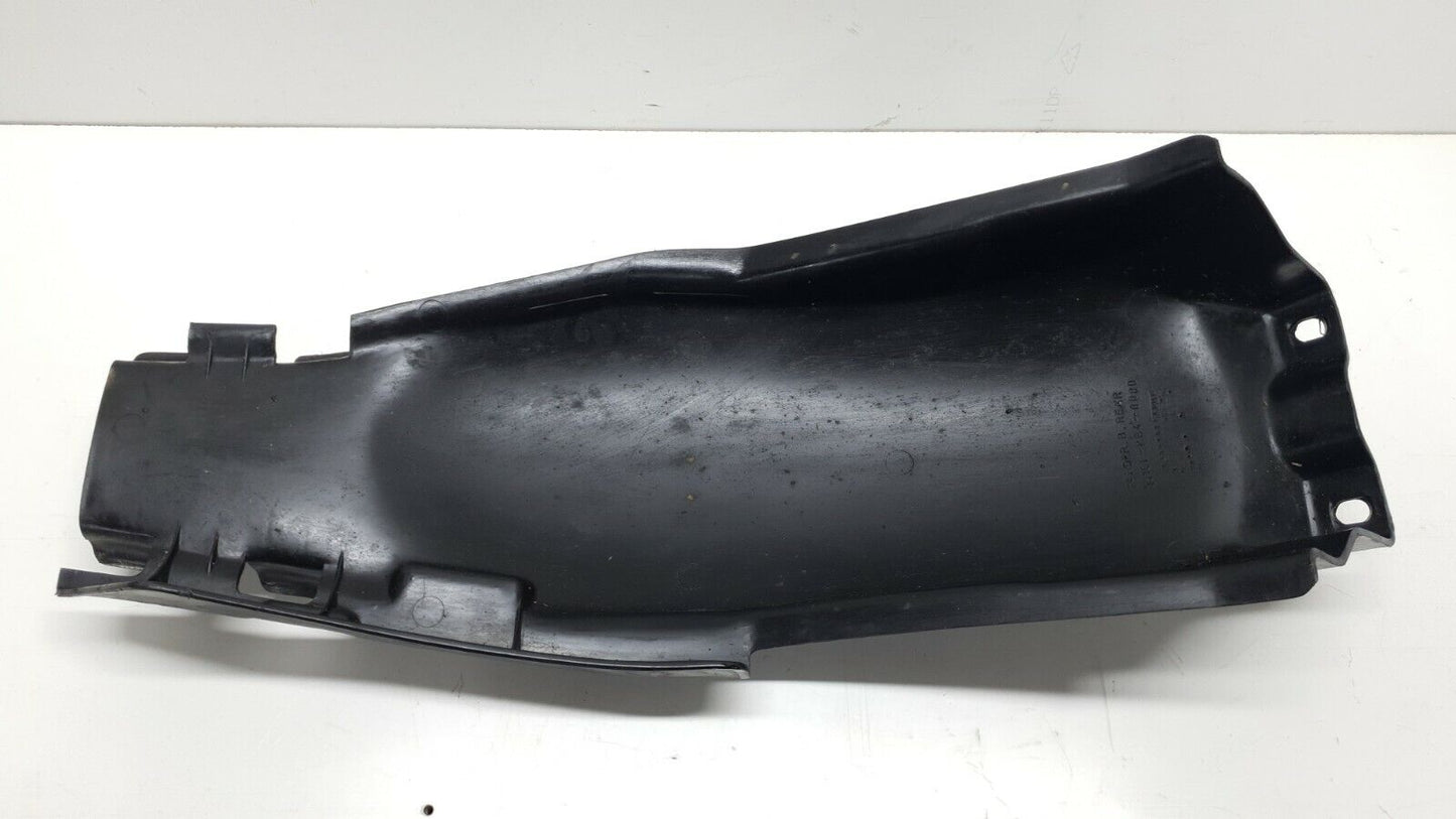 Passage de roue arrière Honda CM125 Custom 1987 Réf: 80101-KB4-000 Rear mudguard