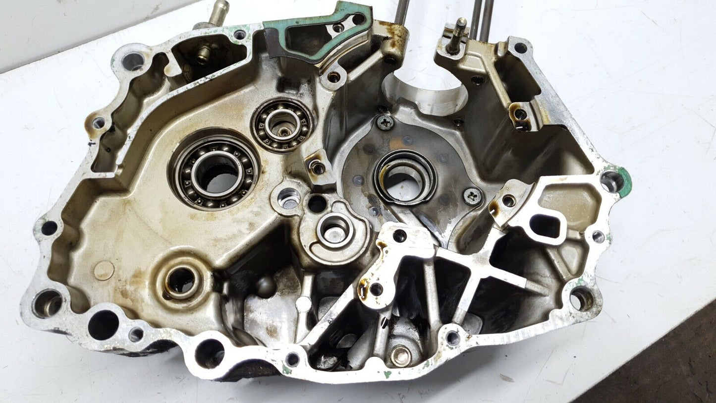 Carter moteur central G Honda CM 125 Custom 1997 Réf : 11200-KC2-770 Left Cover