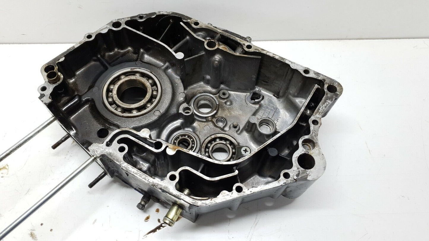 Carter moteur central gauche Suzuki 125 DR 1985 N°2 Réf : 11300-42A00-000 Left