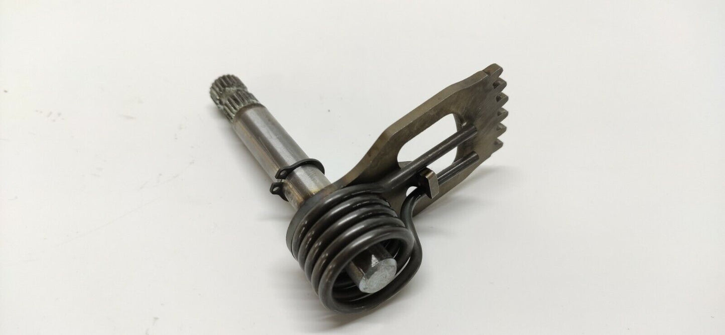 Axe de sélecteur Suzuki 600 DR 1985-1989 Réf : 25510-32E00-000 SHAFT GEAR