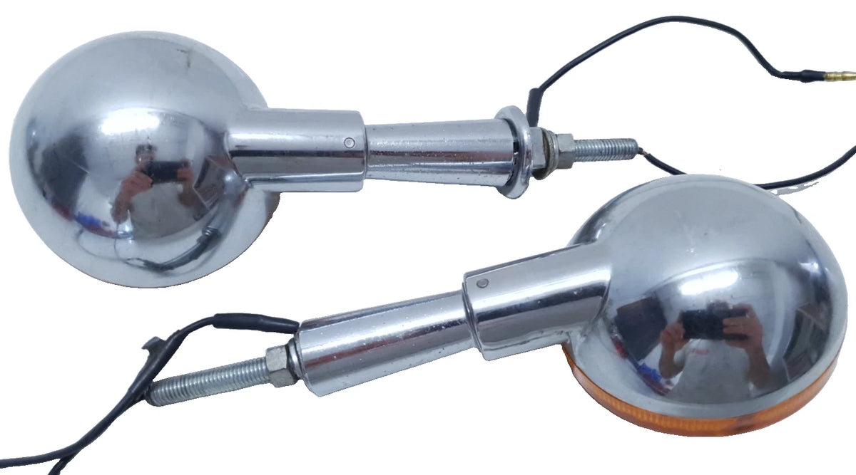 Clignotants avant Yamaha XS 400 SE 1981 Réf : 1U4-83320-40-93