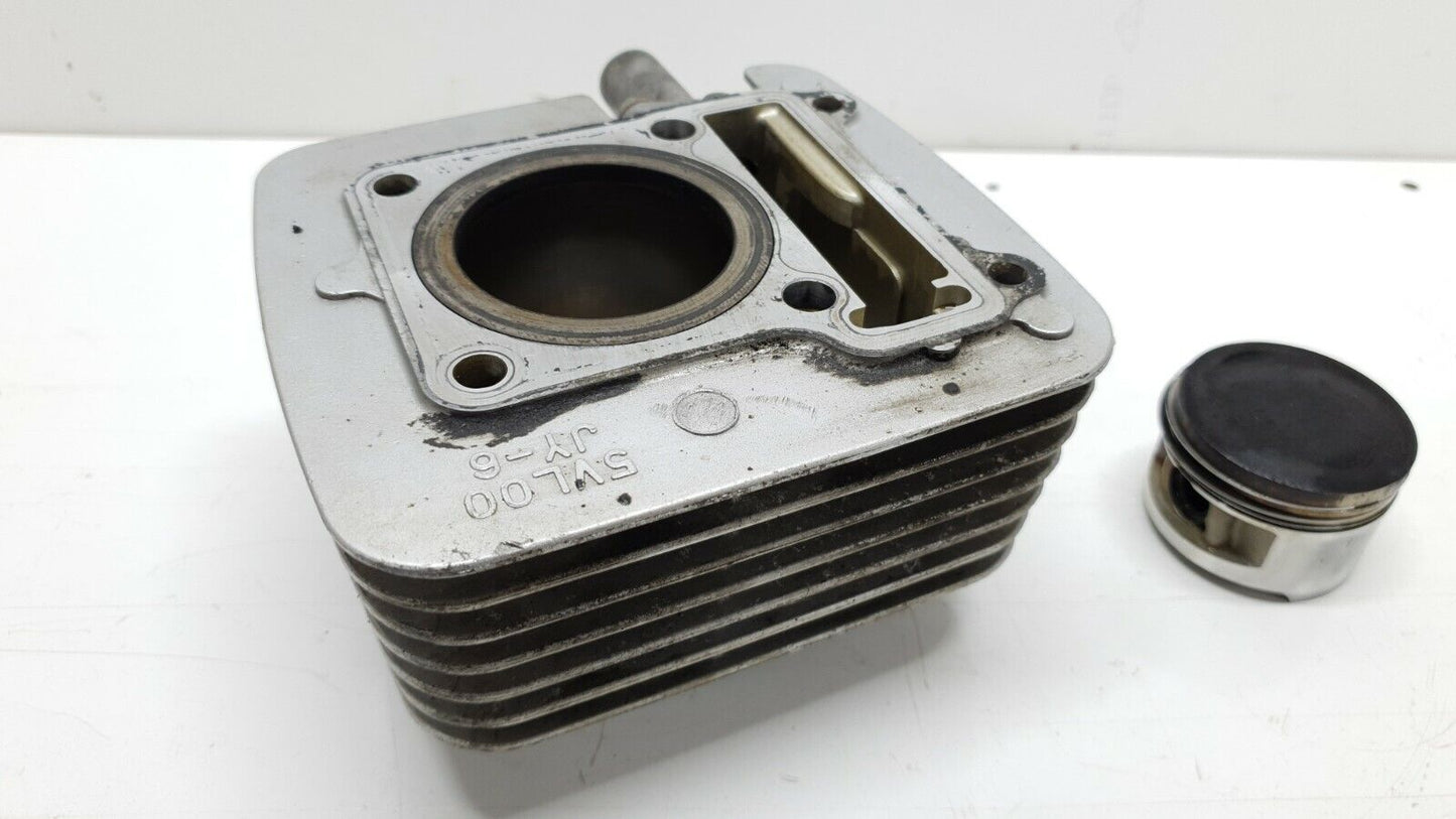 Cylindre & piston 54mm Yamaha XT125X 2008 (N°2) Réf : 5VLE13101000 Cylinder