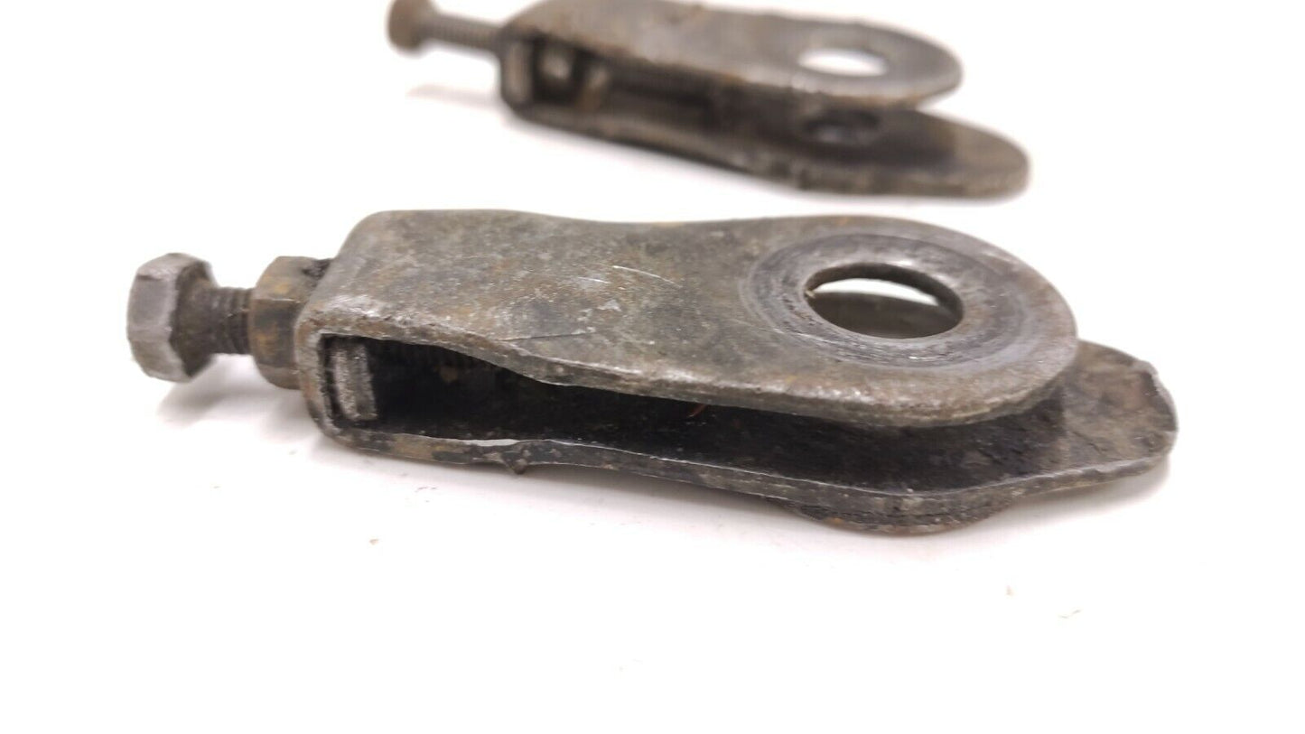 Tendeurs de chaîne Suzuki GT 80 CHAIN ADJUSTER