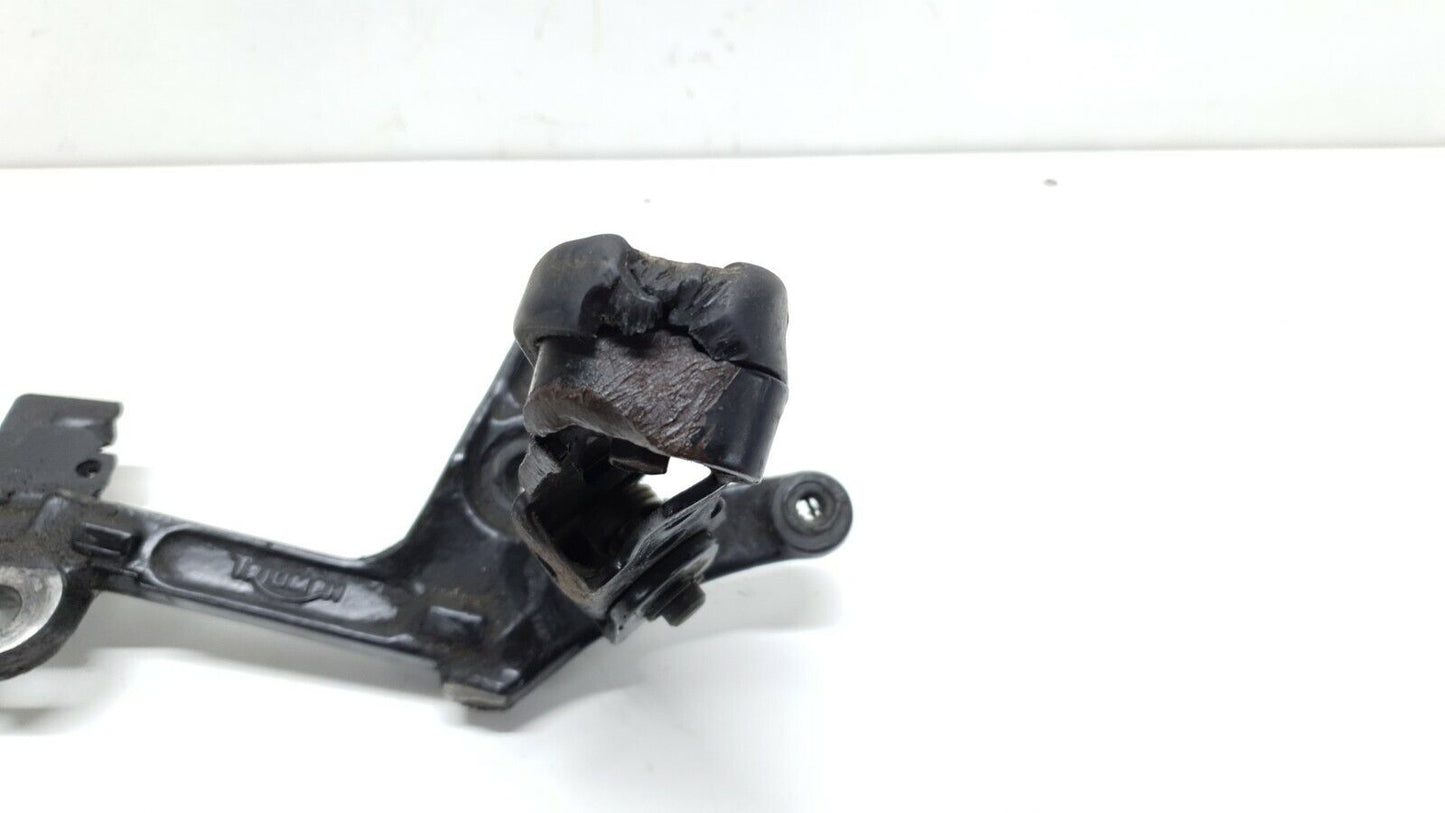 Repose pied avant gauche Triumph 900 Tiger 1994 Left footrest