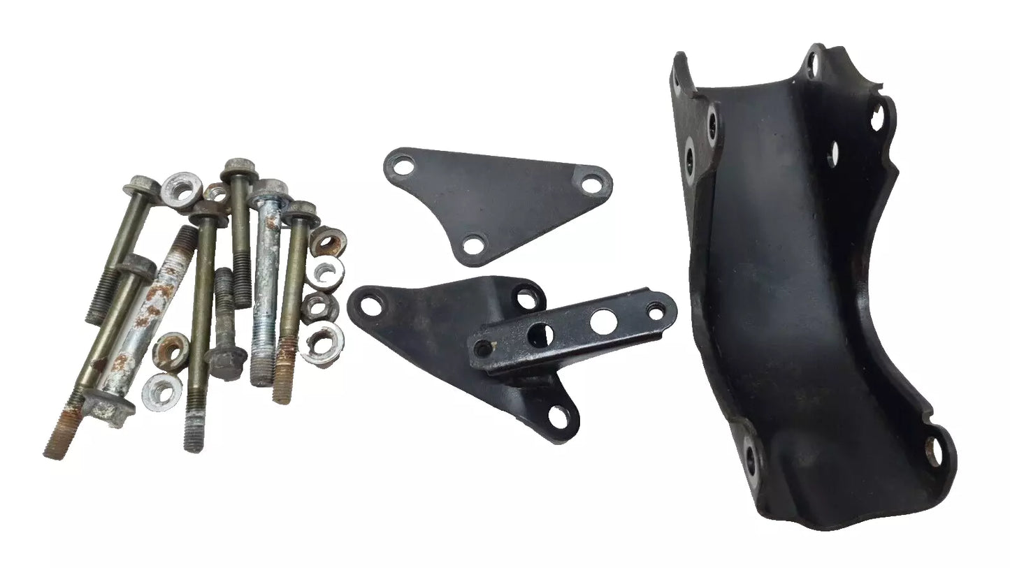 Supports moteur Yamaha YBR 125 2009 Réf : 5VL-F1316-01