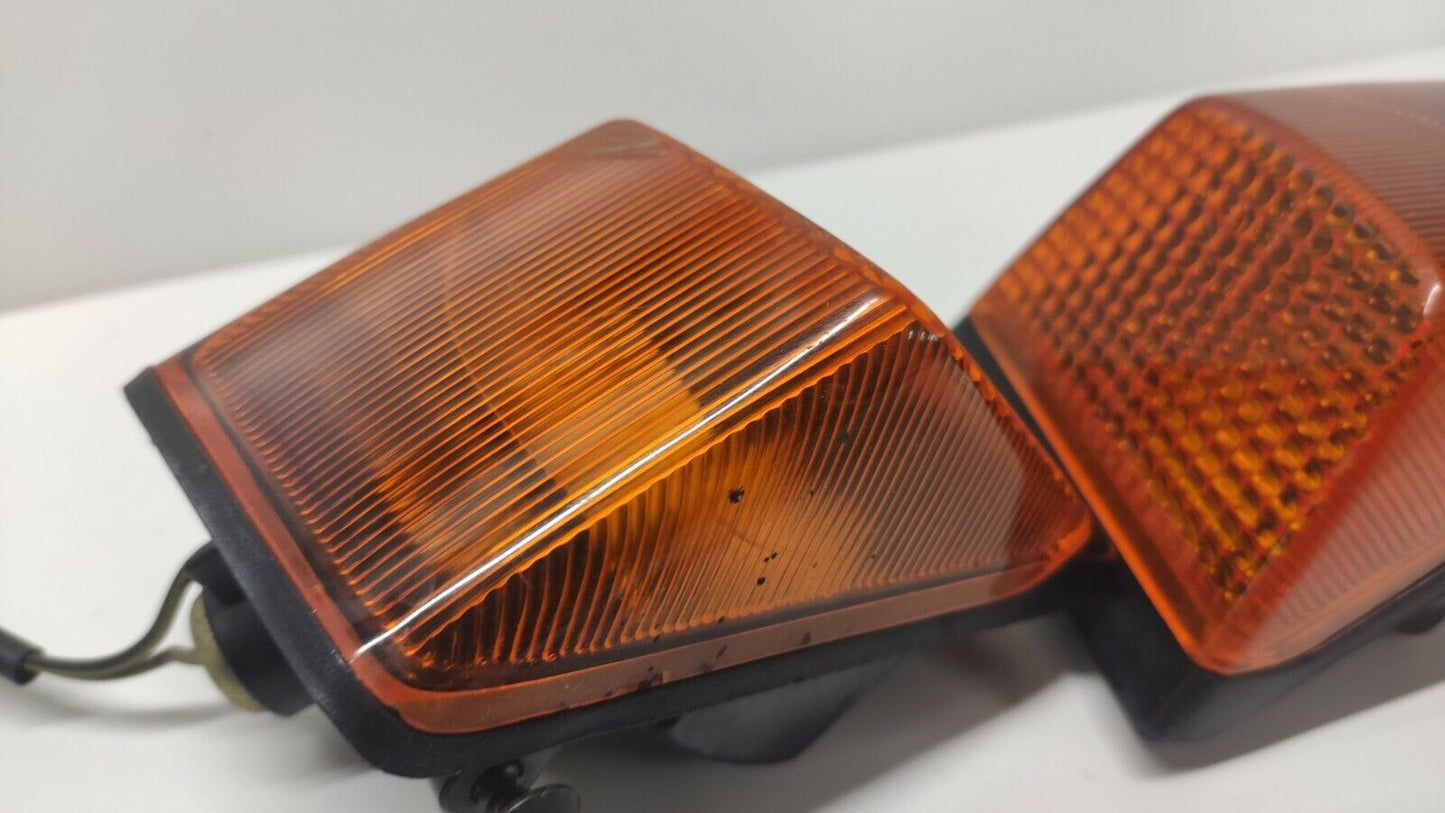 2 Clignotants arrière Kawasaki GPX 600 R 1989 Réf : 23040-1171 REAR LAMP SIGNAL