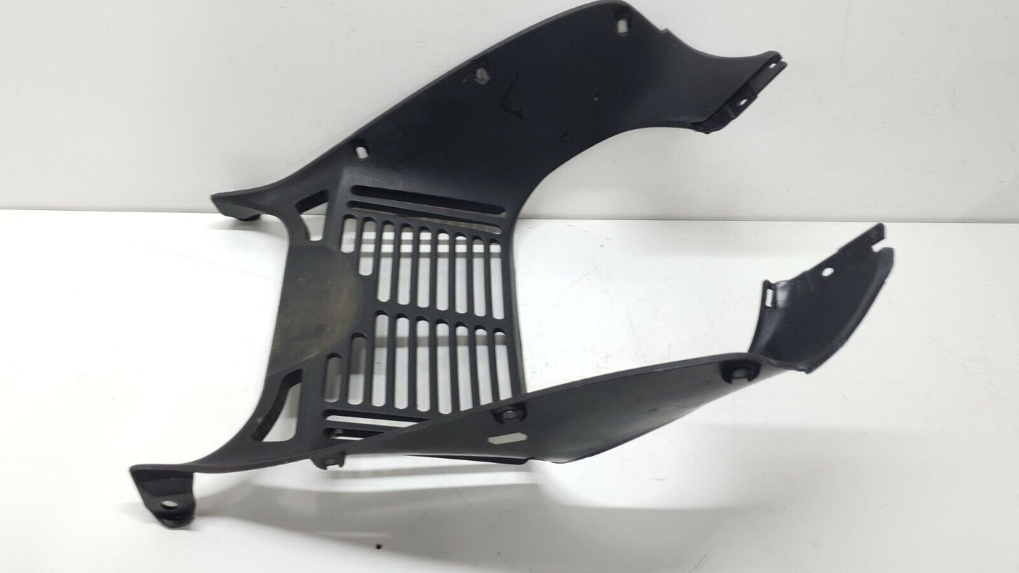 Protection de radiateur Honda Varadero 125 2006 Réf : 64212-KPC-D20ZA Cover