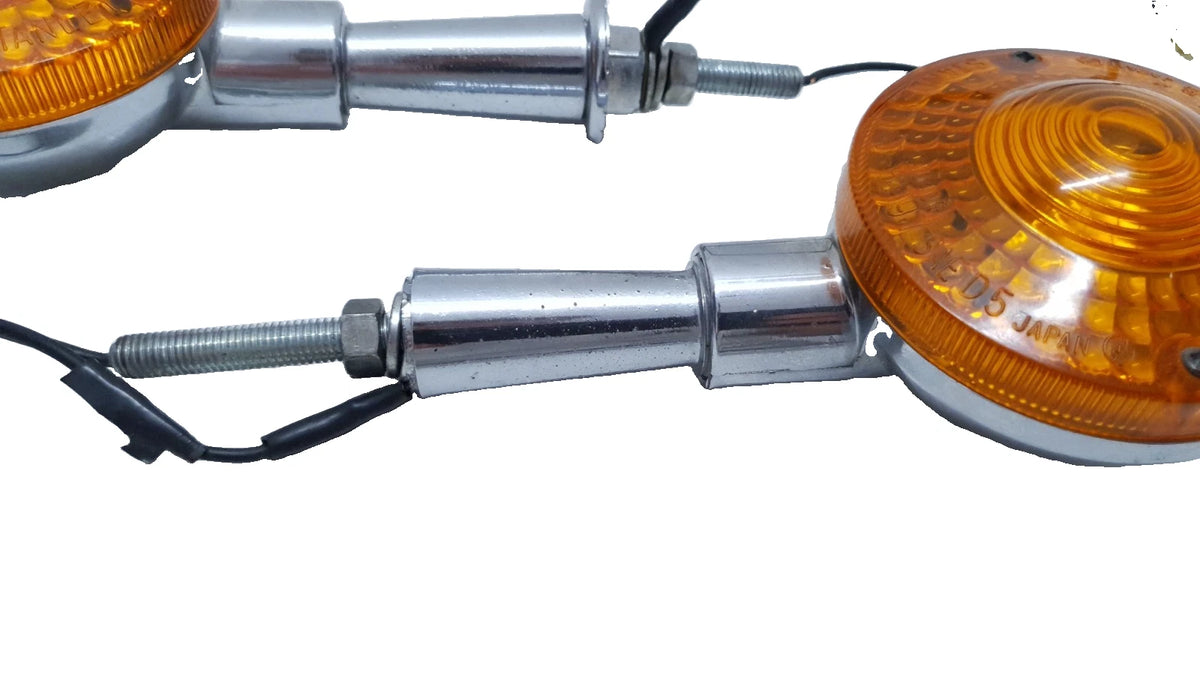 Clignotants avant Yamaha XS 400 SE 1981 Réf : 1U4-83320-40-93