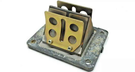 Boite à clapets Yamaha DT125LC 1987 n°5 Réf : 10V-13610-01-00