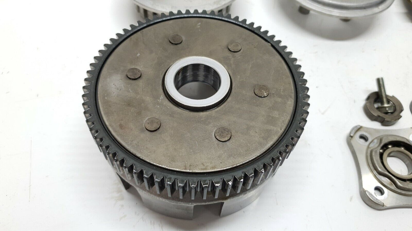 Embrayage complet Honda CM 125 Custom 1992 Réf : 22100-KB4-670 Complete clutch