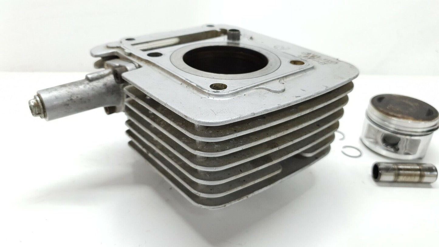 Cylindre & piston 54mm Yamaha XT125X 2008 Réf : 5VLE13101000 Cylinder