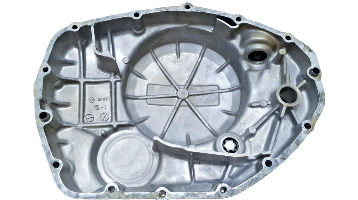 Carter d'embrayage Yamaha XS 400 SE 1981 Réf : 1L9-15431-10