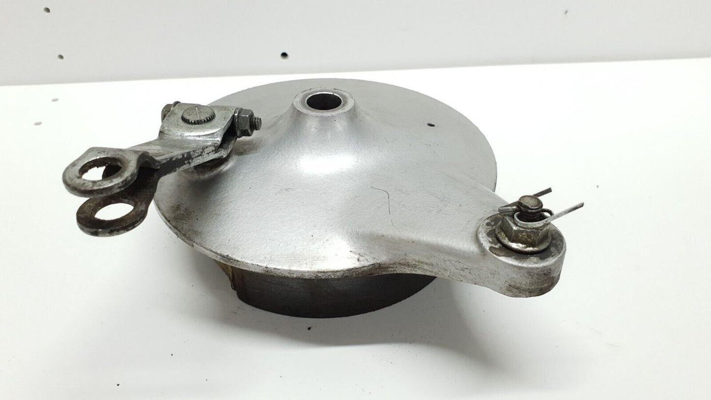 Tambour de frein arrière Suzuki GN 125 2001 Réf : 64210-39115-000 Rear brake