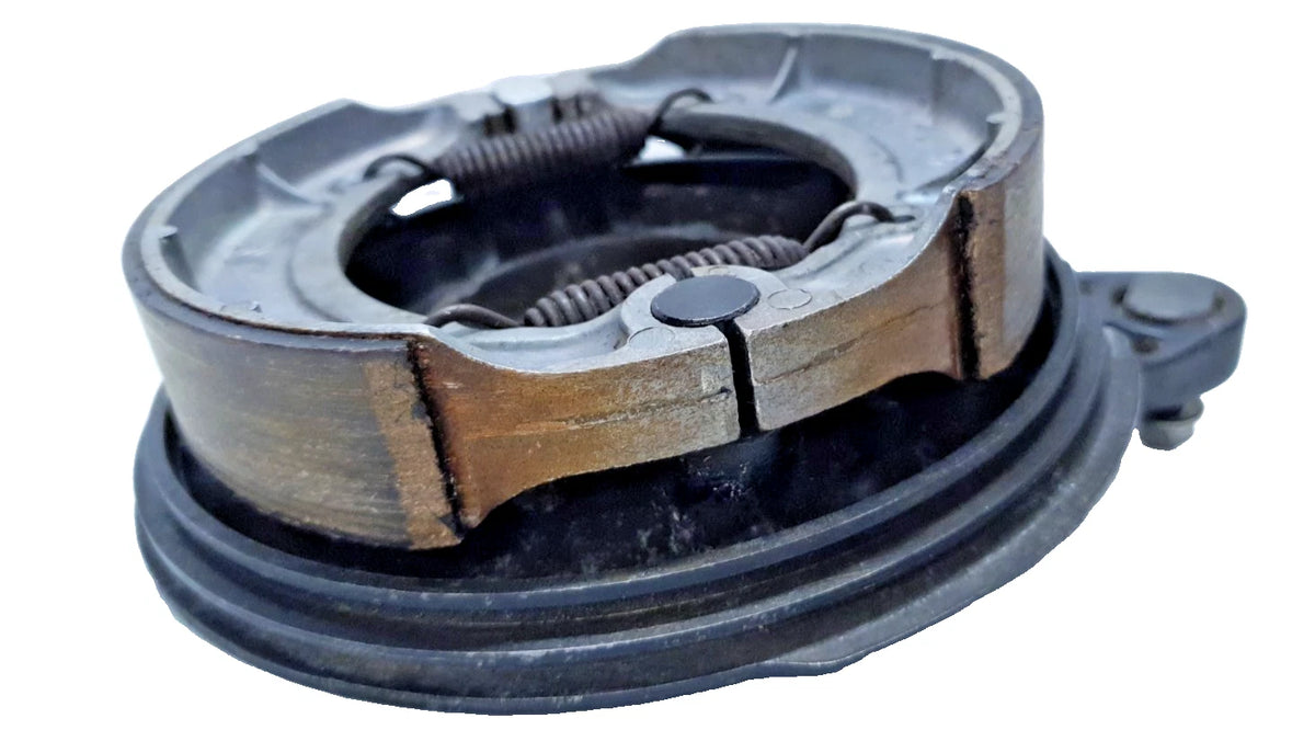Tambour de frein arrière Yamaha XS 400 SE 1981 Réf : 1L9-25320-00