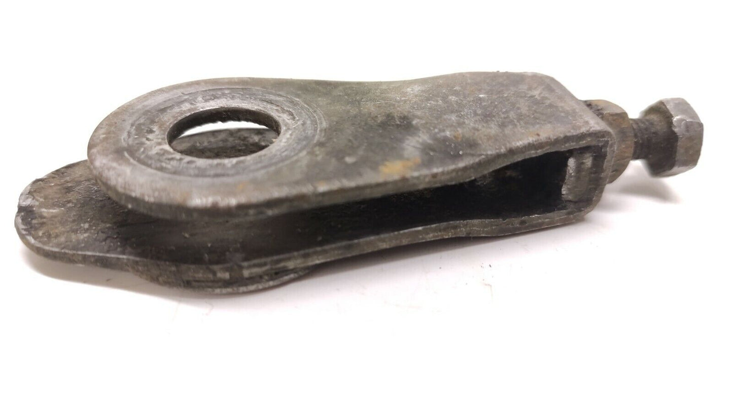 Tendeurs de chaîne Suzuki GT 80 CHAIN ADJUSTER