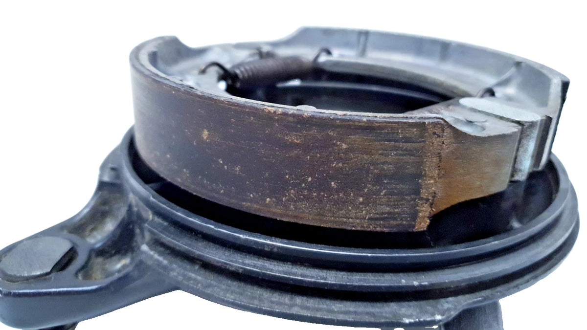 Tambour de frein arrière Yamaha XS 400 SE 1981 Réf : 1L9-25320-00