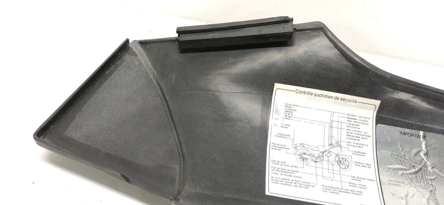 Carénage arrière droit Kawasaki ZG1000/1000GTR 1986 LEFT COVER